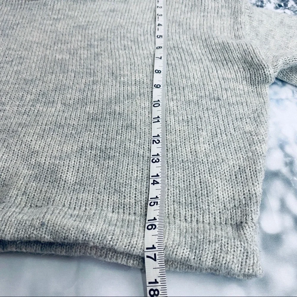 H&M Grey Alpaca Wool Blend Cowl Neck Cropped‎ Knit Sweater Small 0233852 0